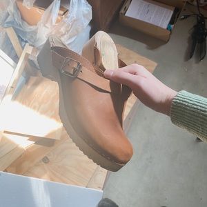 Lotta from Stockholm clogs